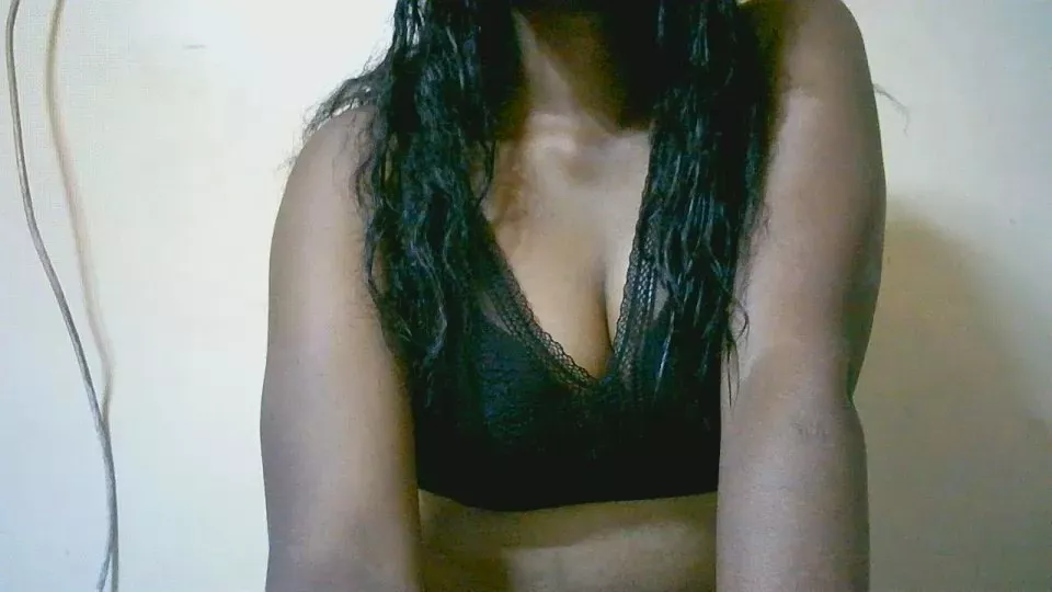 Freechat LoonaExotica on Cam4