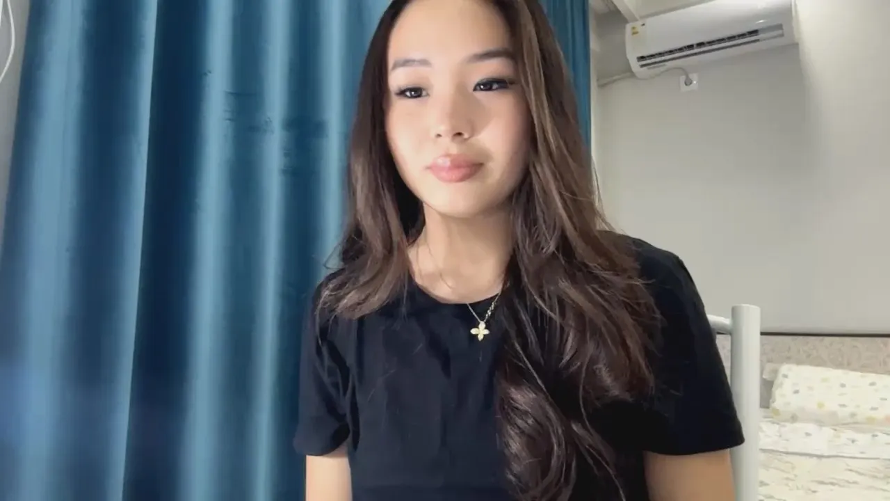 Offline LoreanSandoral on Cam4