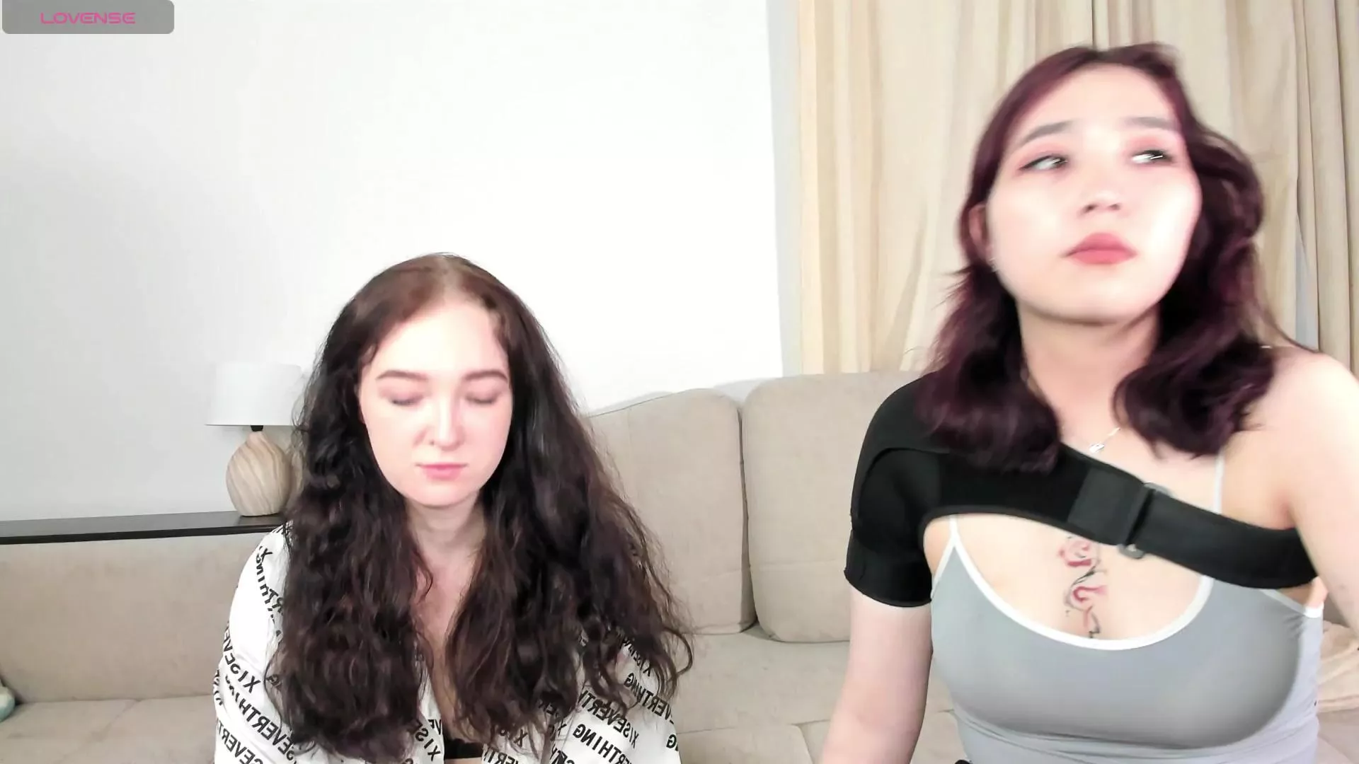 Freechat LorettaHankins on Cam4