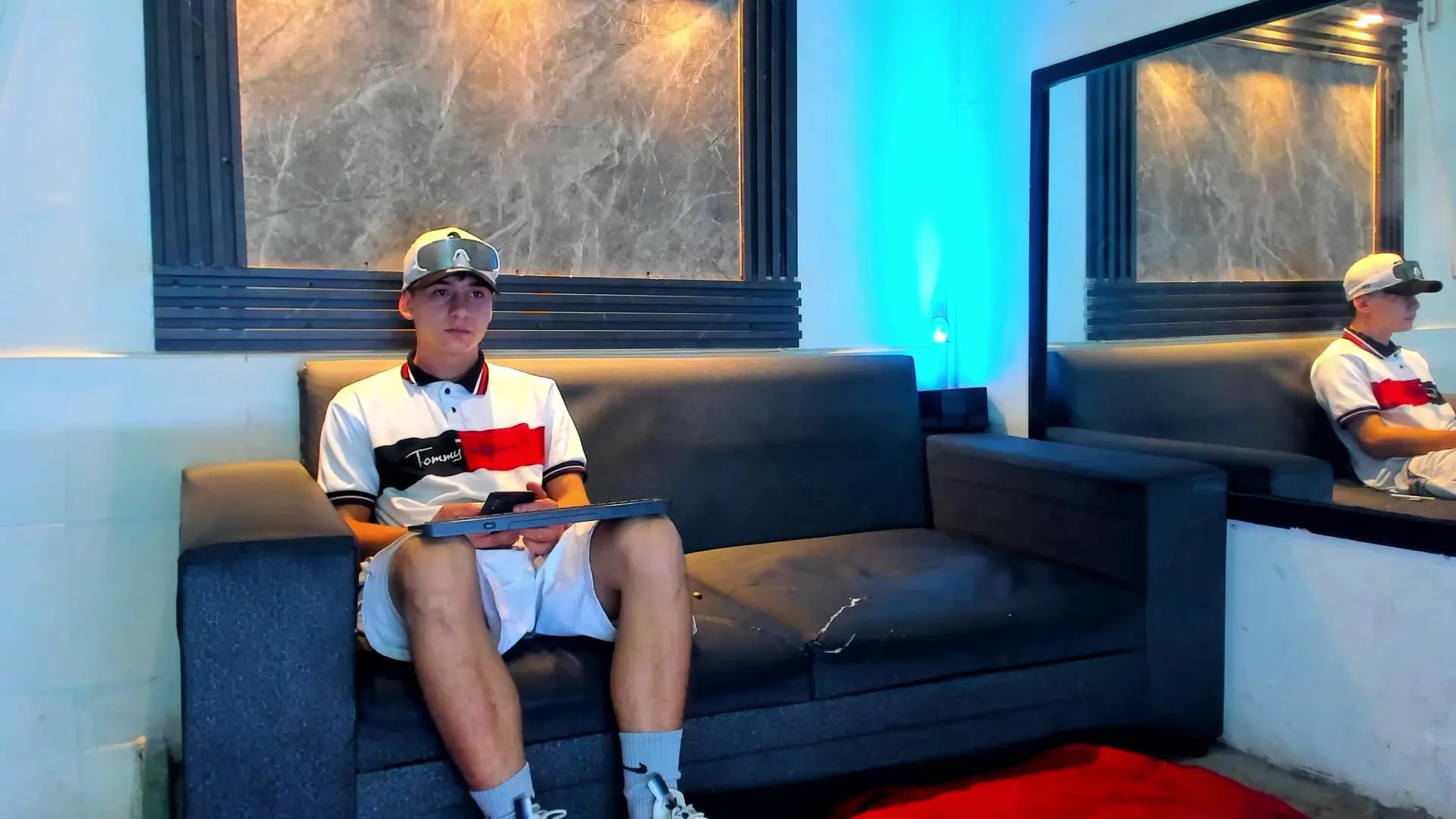 LostresBigBoys —  #milk #masturbation #pee #cum #bdsm #threesome #spanking