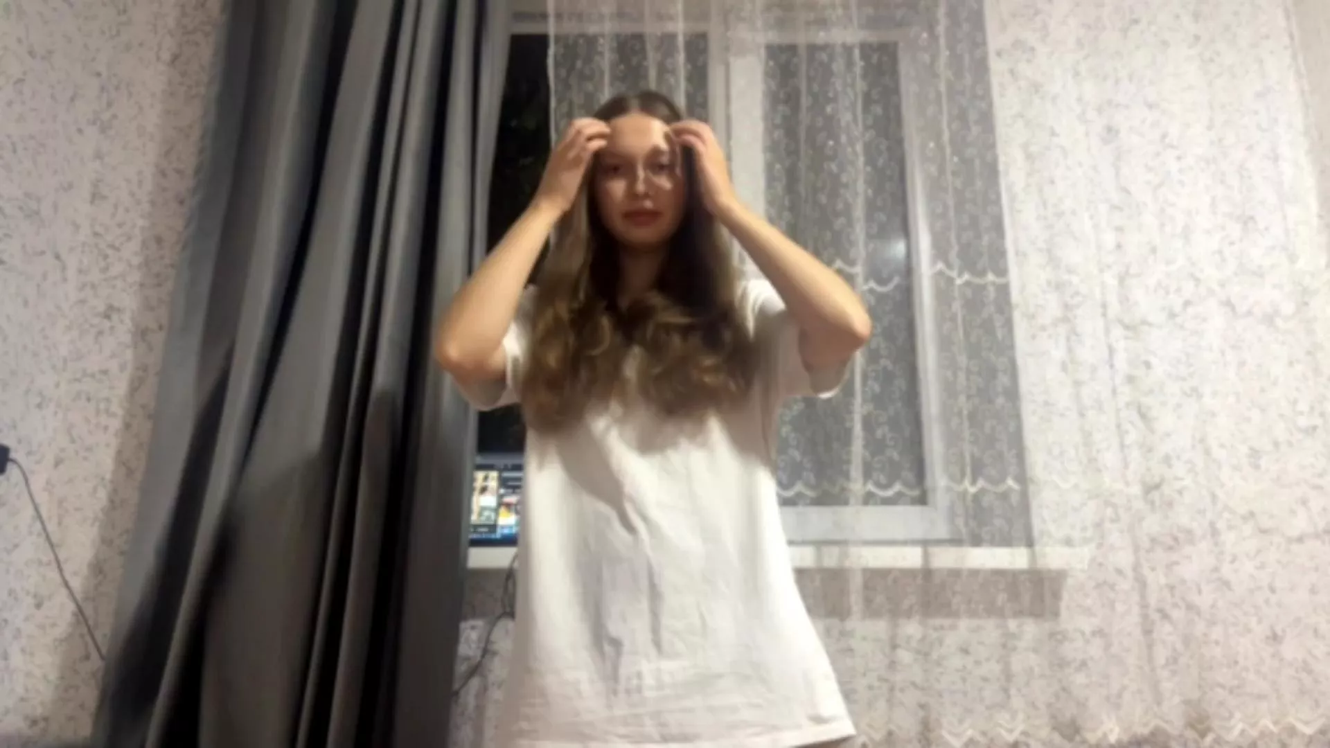 Offline LouveniaBlatz on Cam4