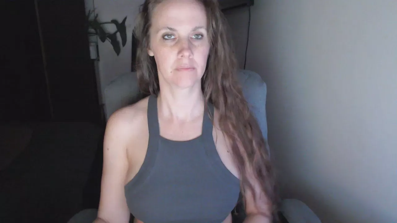 Offline LoVe_On on Cam4