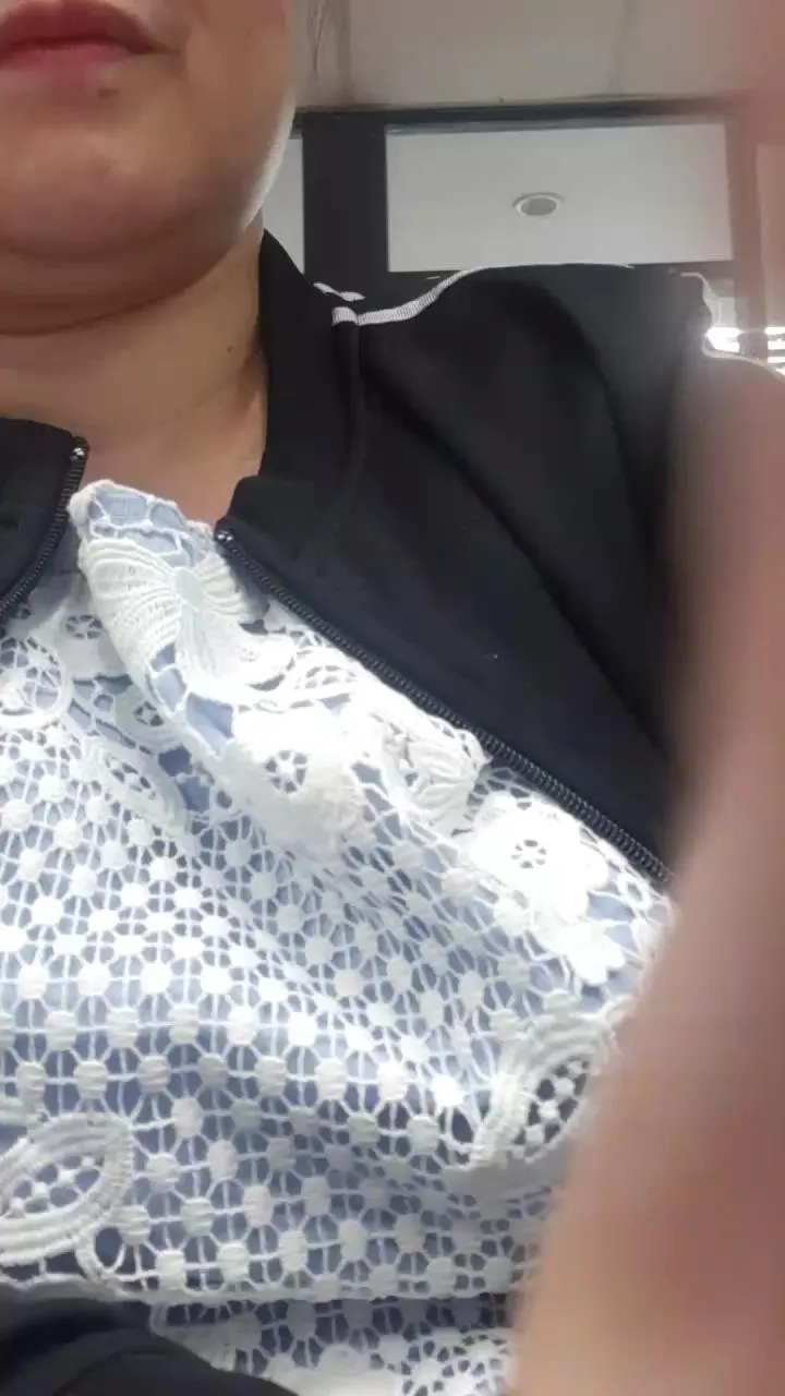 Offline Lovelynhing88 on Cam4