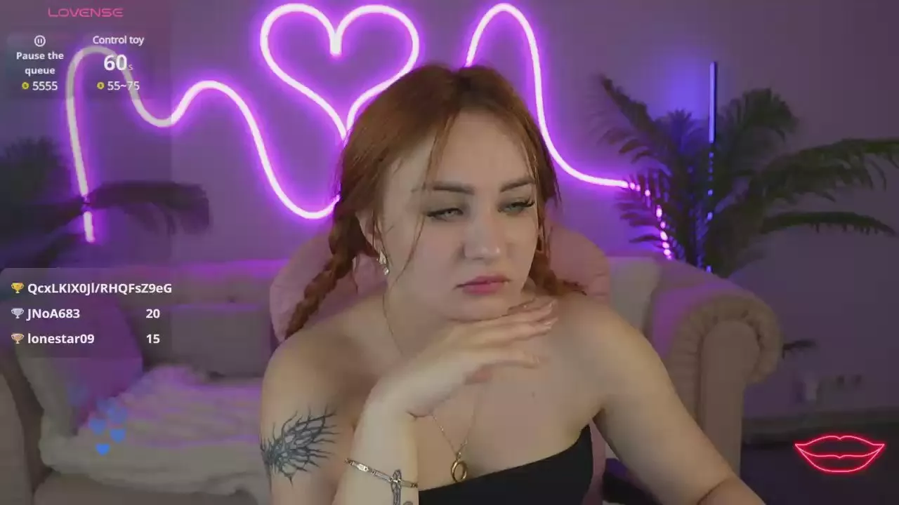 Offline LovelyyBell on Cam4