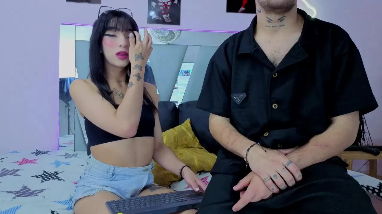 Offline loversinfire on Cam4