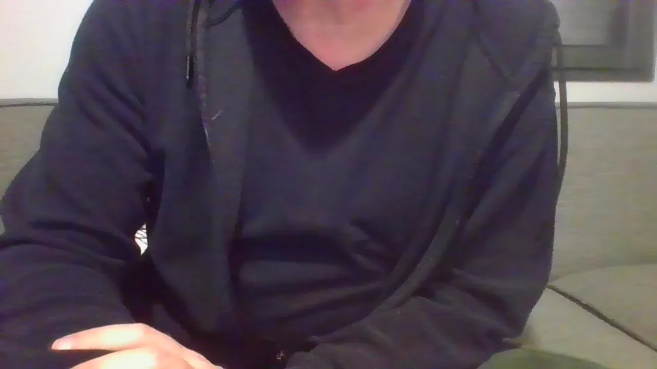 Offline lovetmoi on Cam4