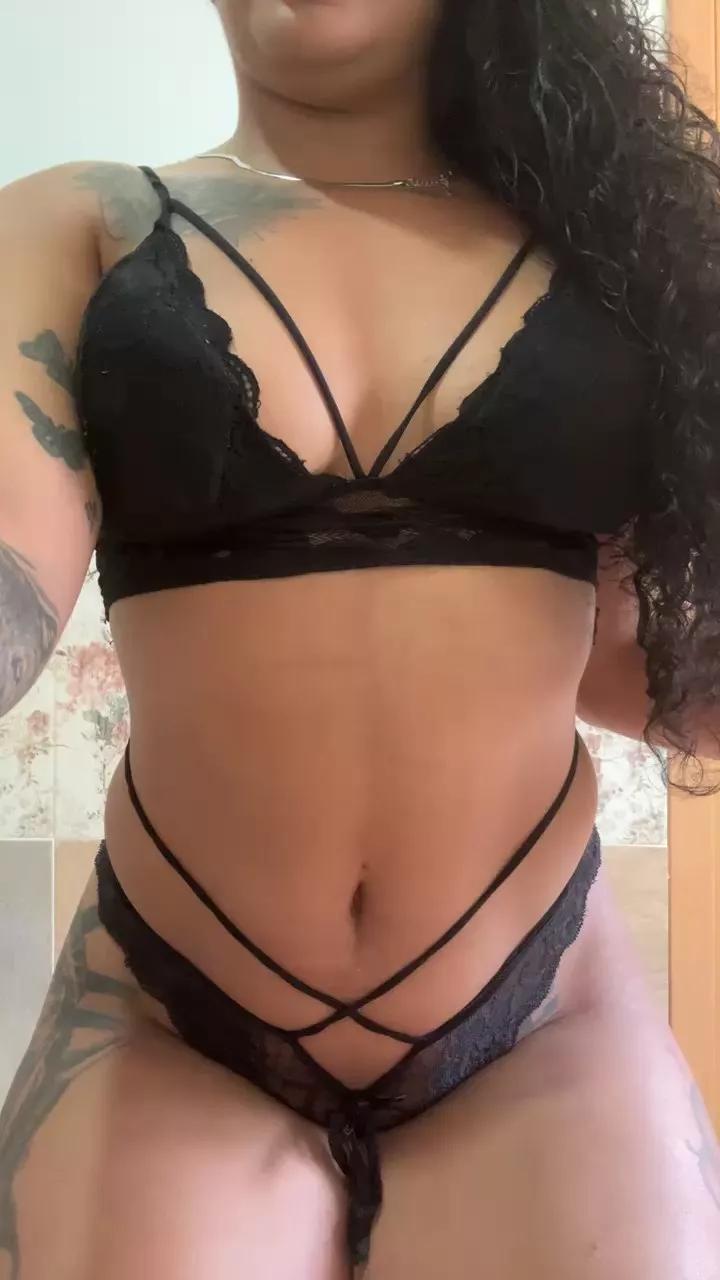 Lua8718 from Cam4 is Freechat