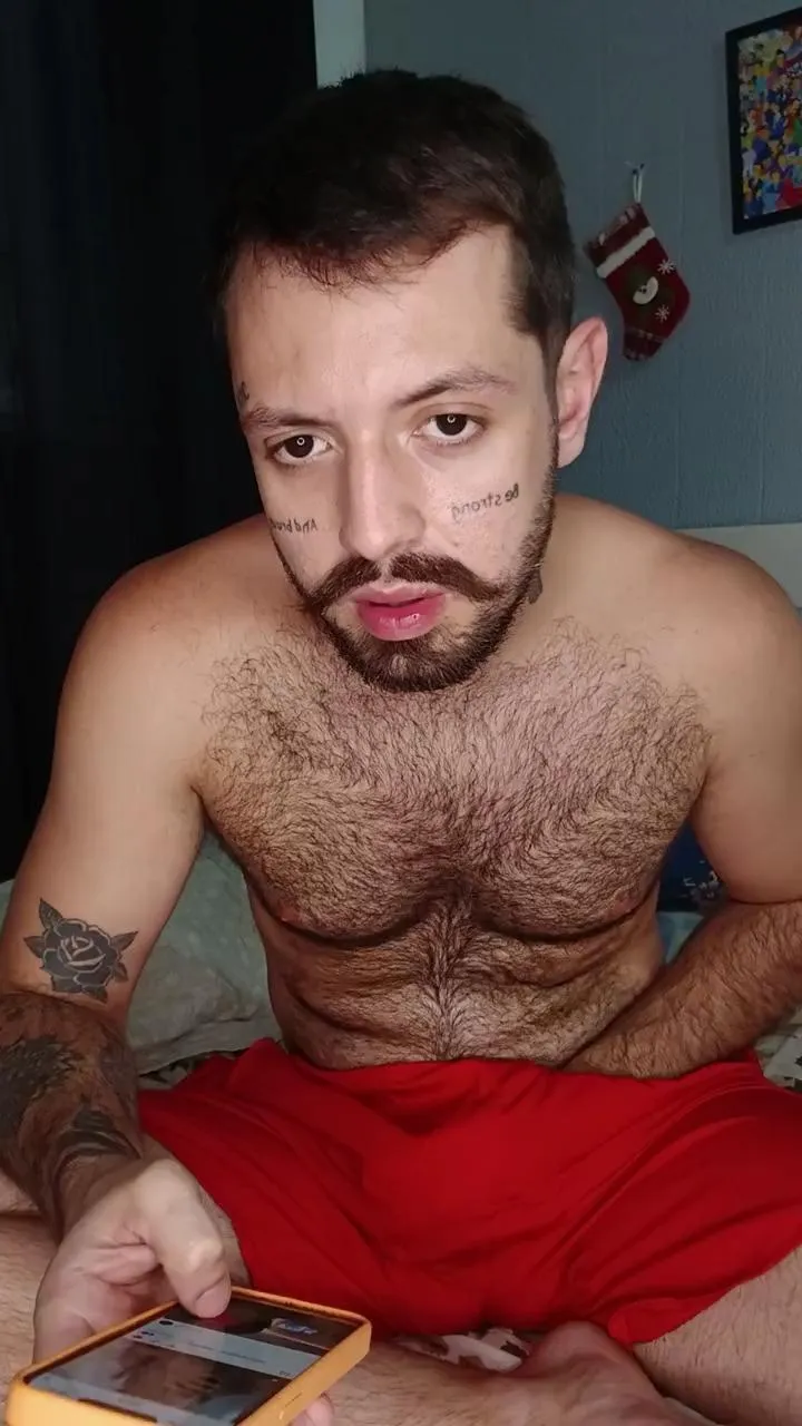 Offline luccasKonigxxx on Cam4