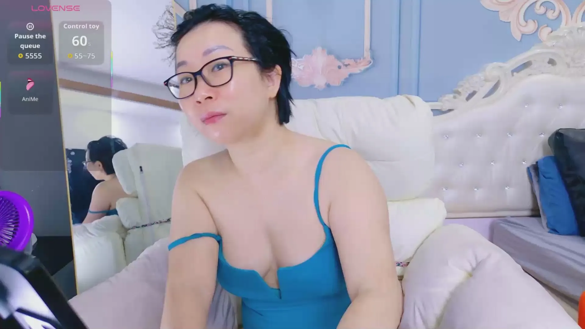 Offline LucianaME on Cam4