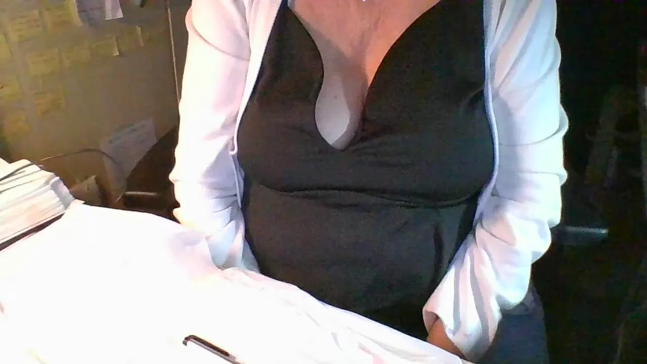 Offline Luciema on Cam4