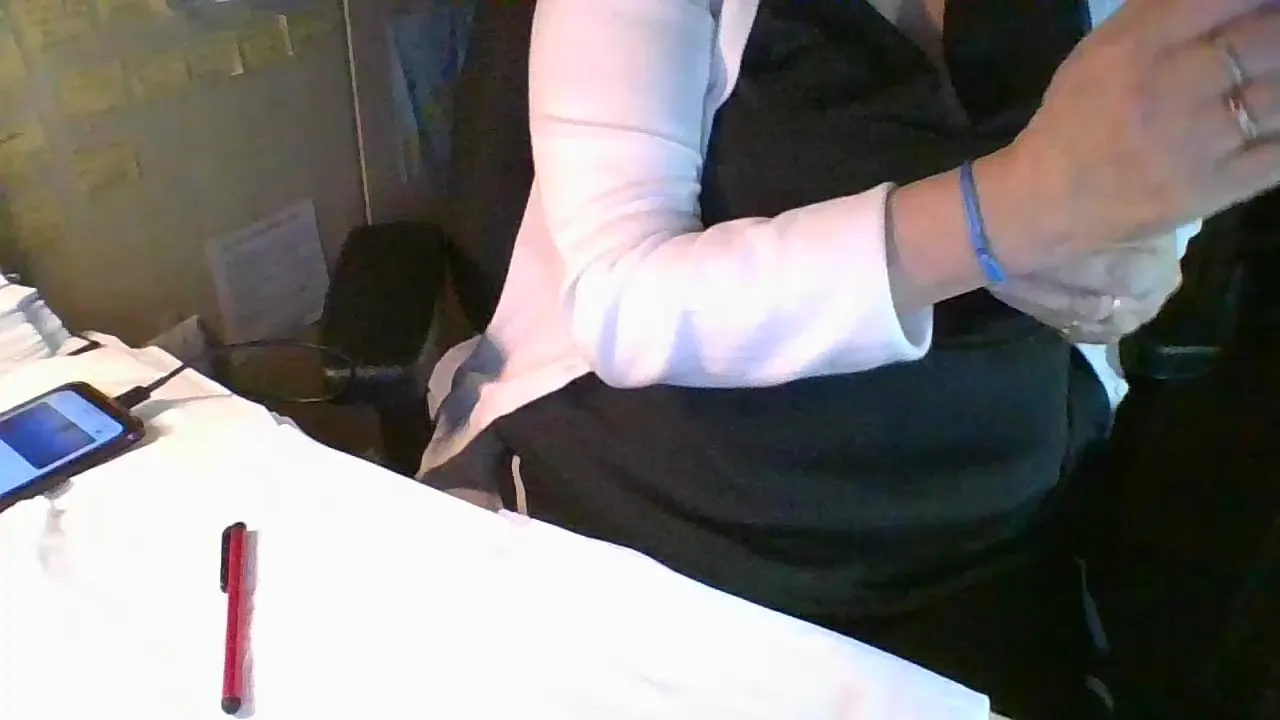 Offline Luciema on Cam4