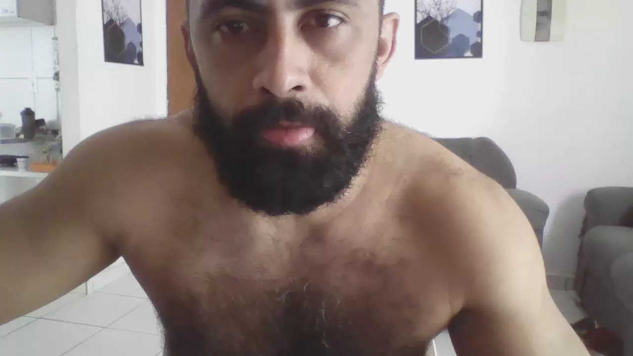 Offline Lucmar87 on Cam4