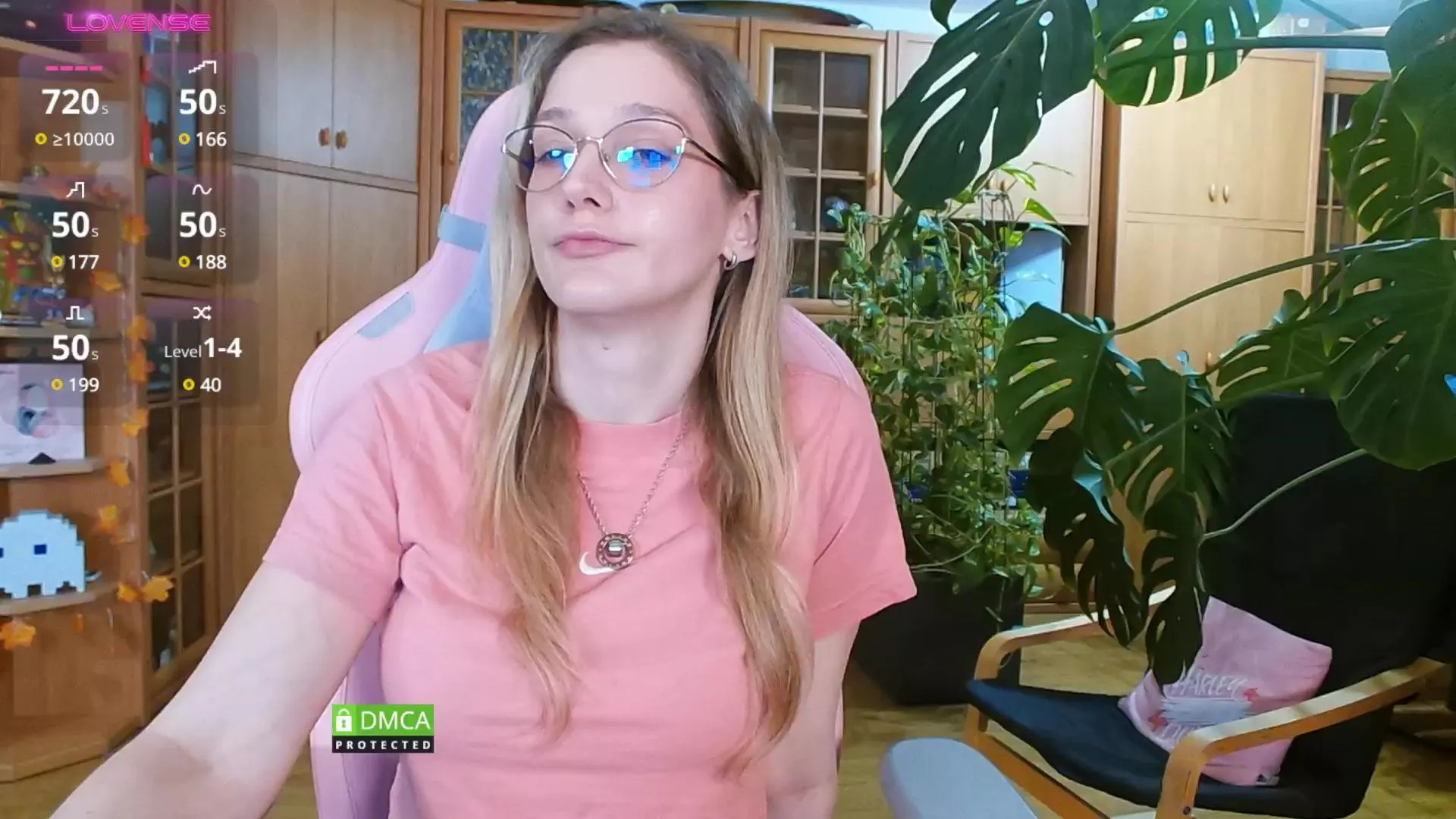 Offline LunaNicole on Cam4