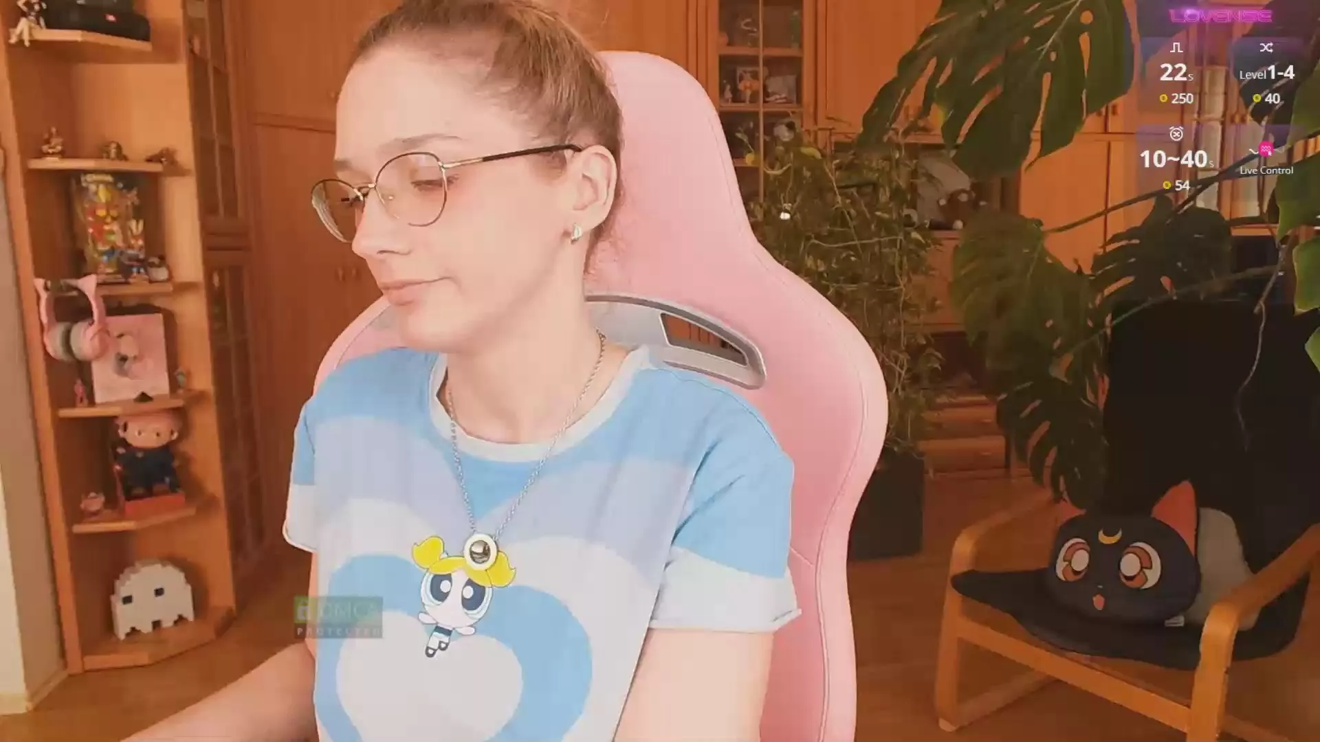 Offline LunaNicole on Cam4