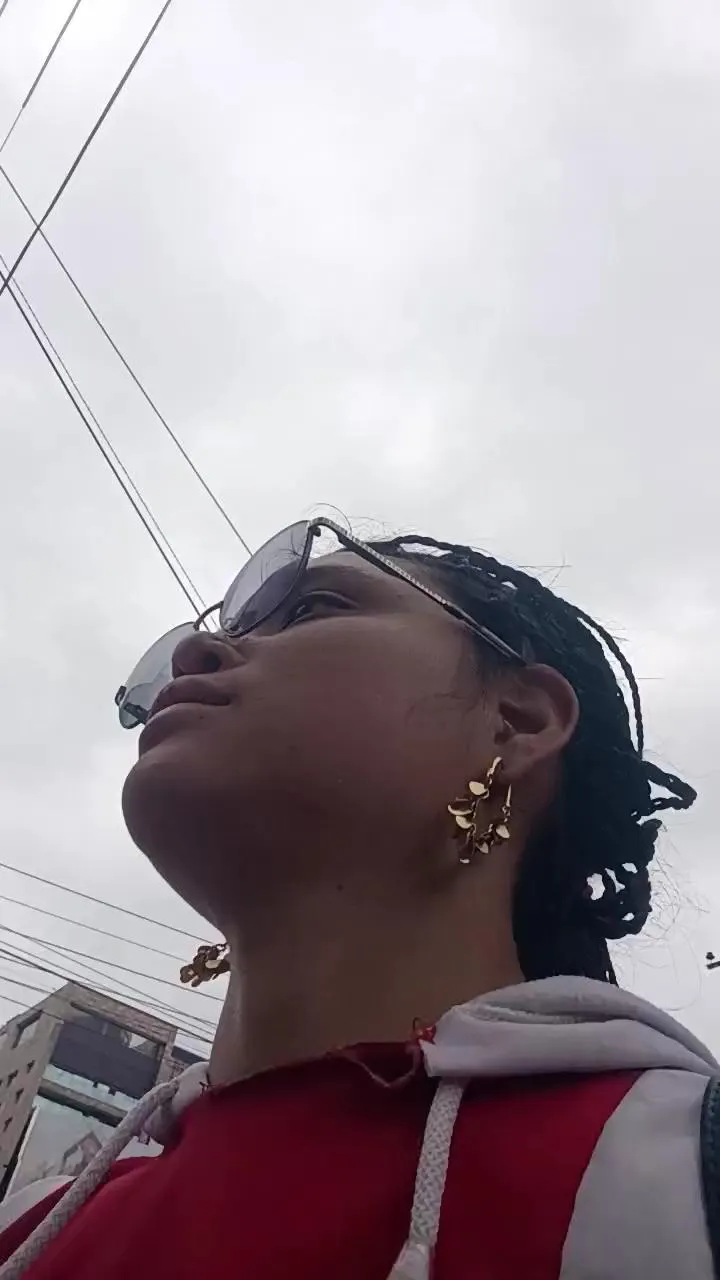 Offline Lunateen_ on Cam4