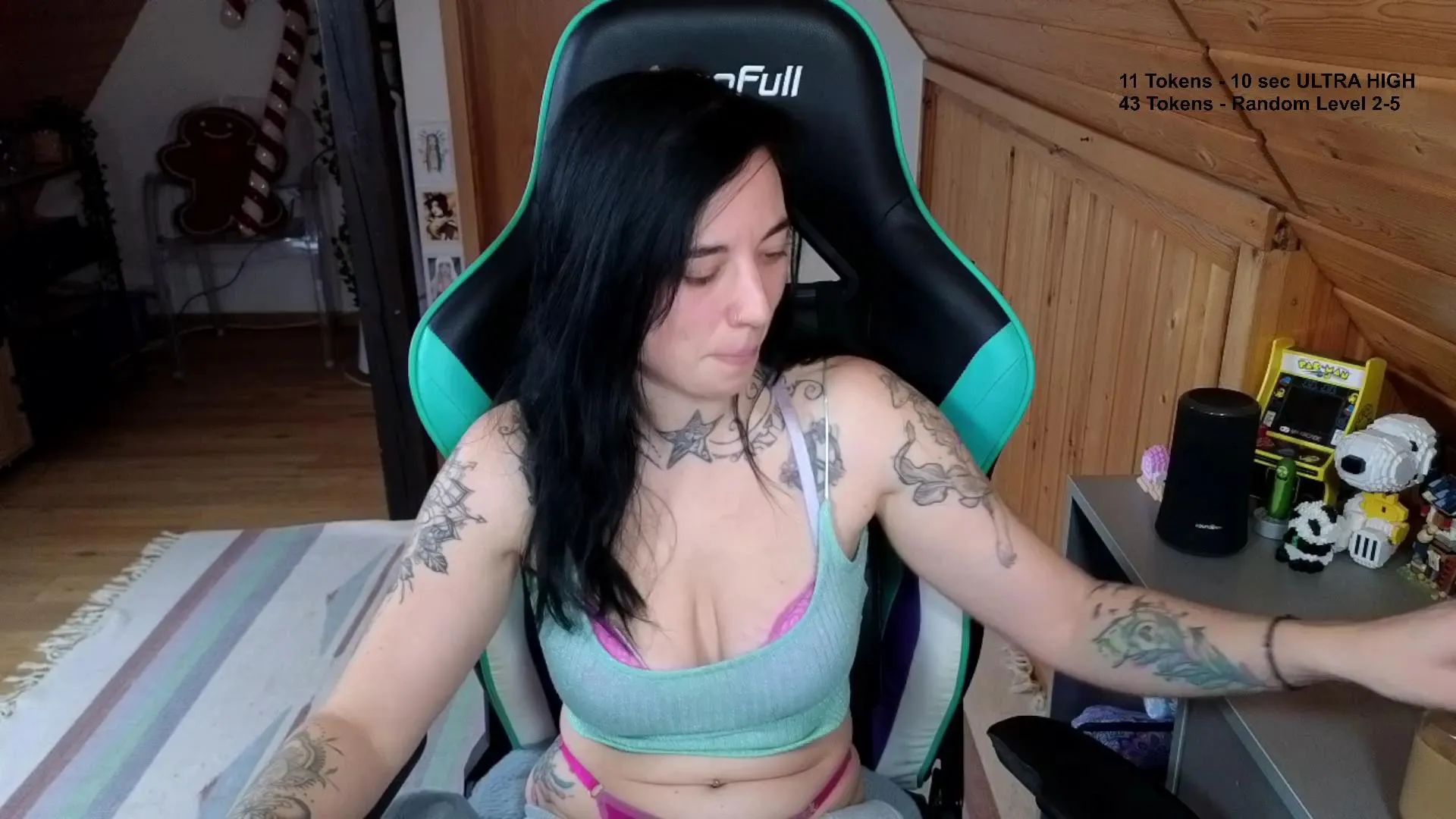 Offline lunaticminx on Cam4