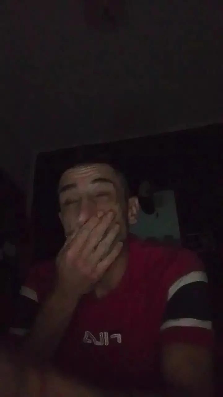 Offline Macarraxl on Cam4