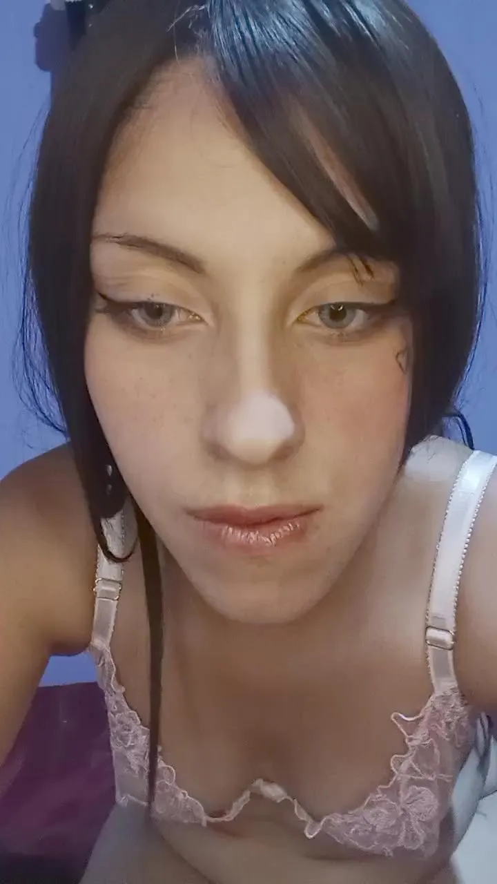 Offline maitemiauu on Cam4