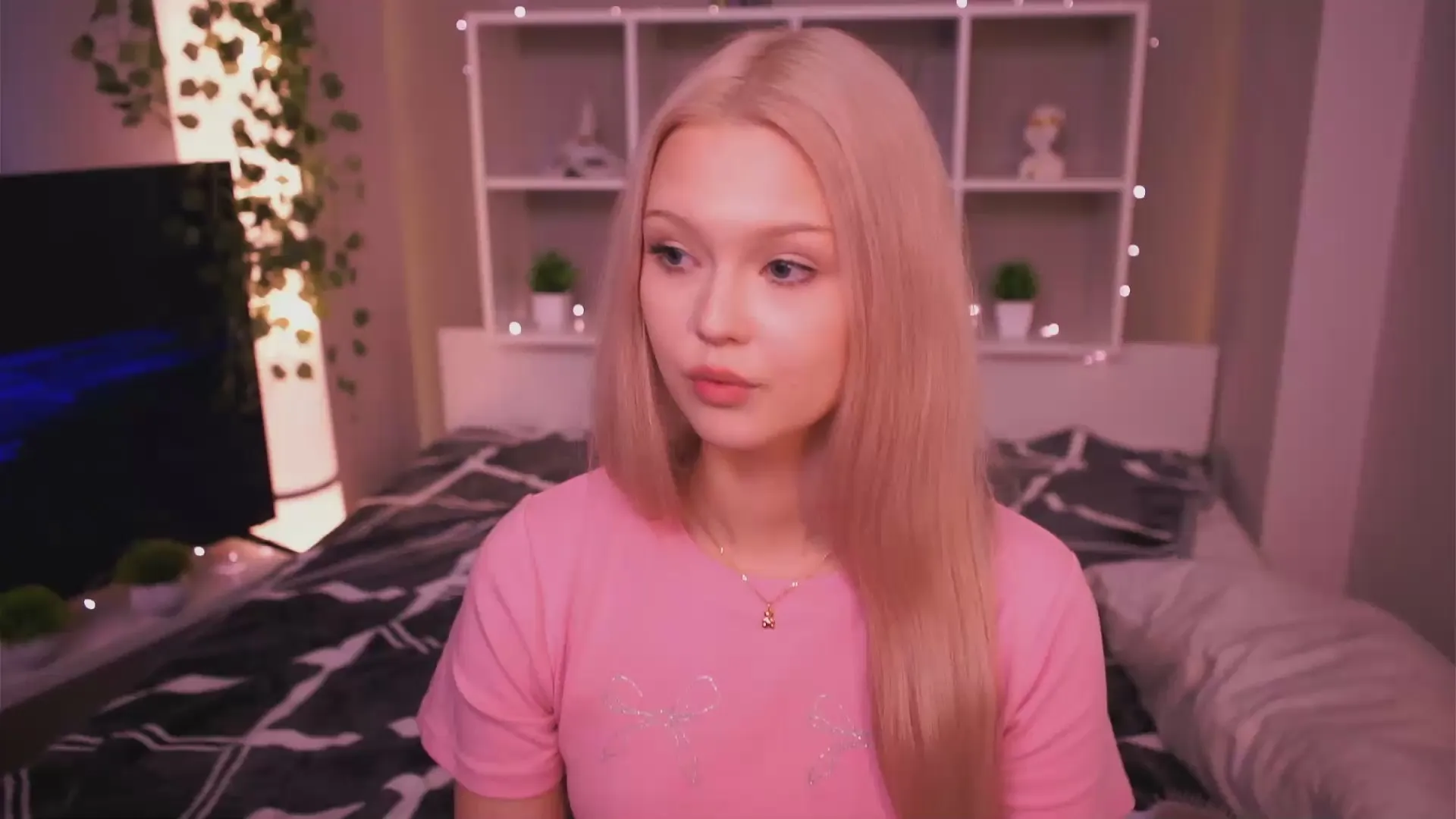 Offline MalindaBaughey on Cam4