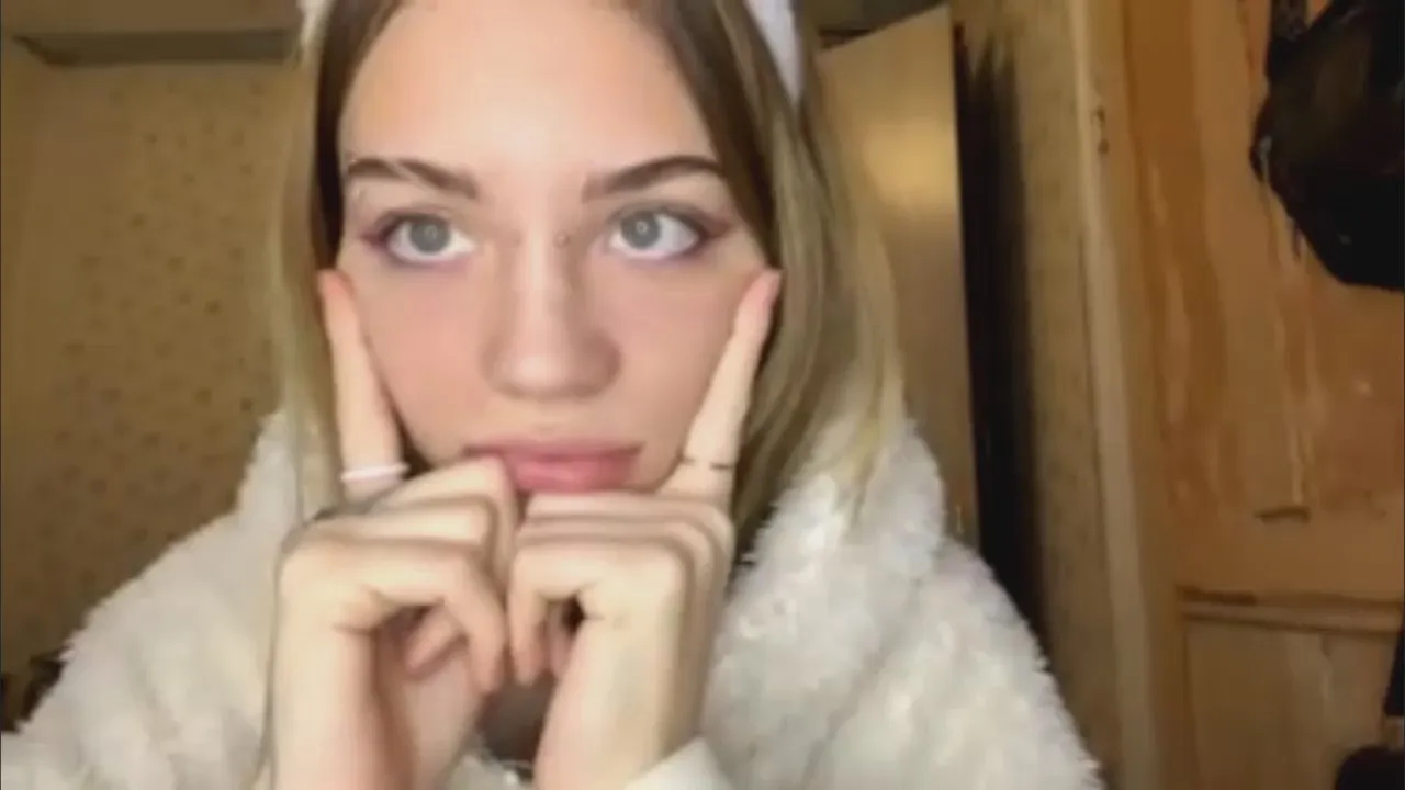 Offline MalissaFail on Cam4