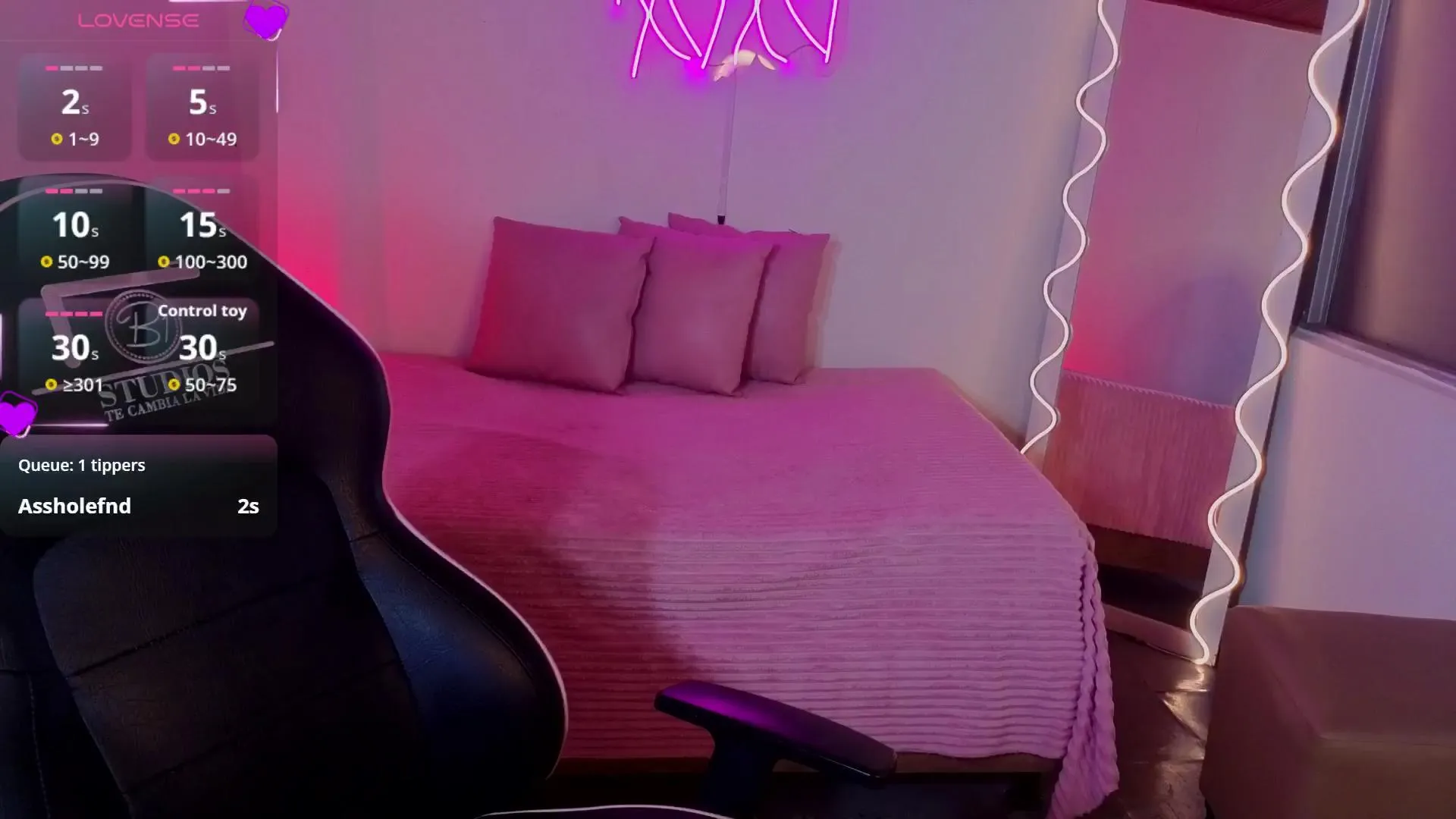 Offline Malory_tay on Cam4