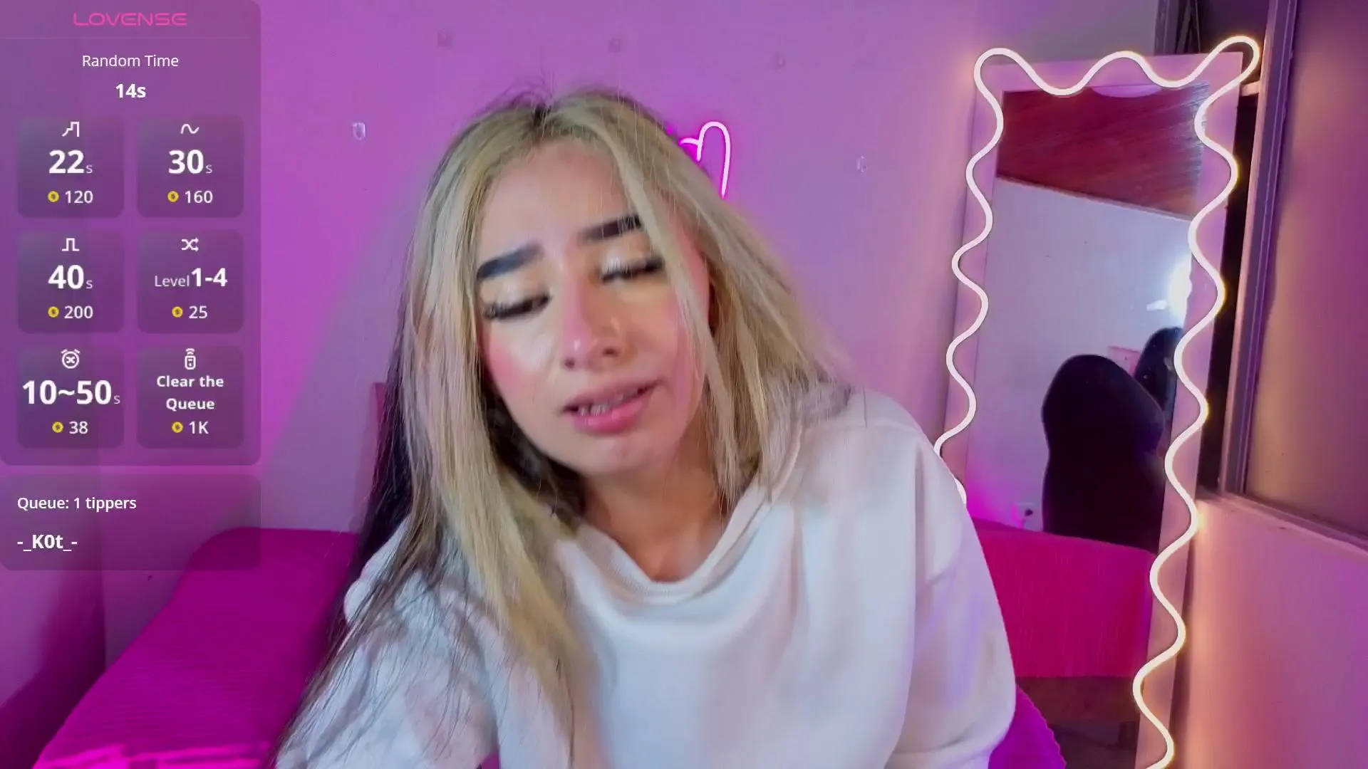 Offline Malory_tay on Cam4