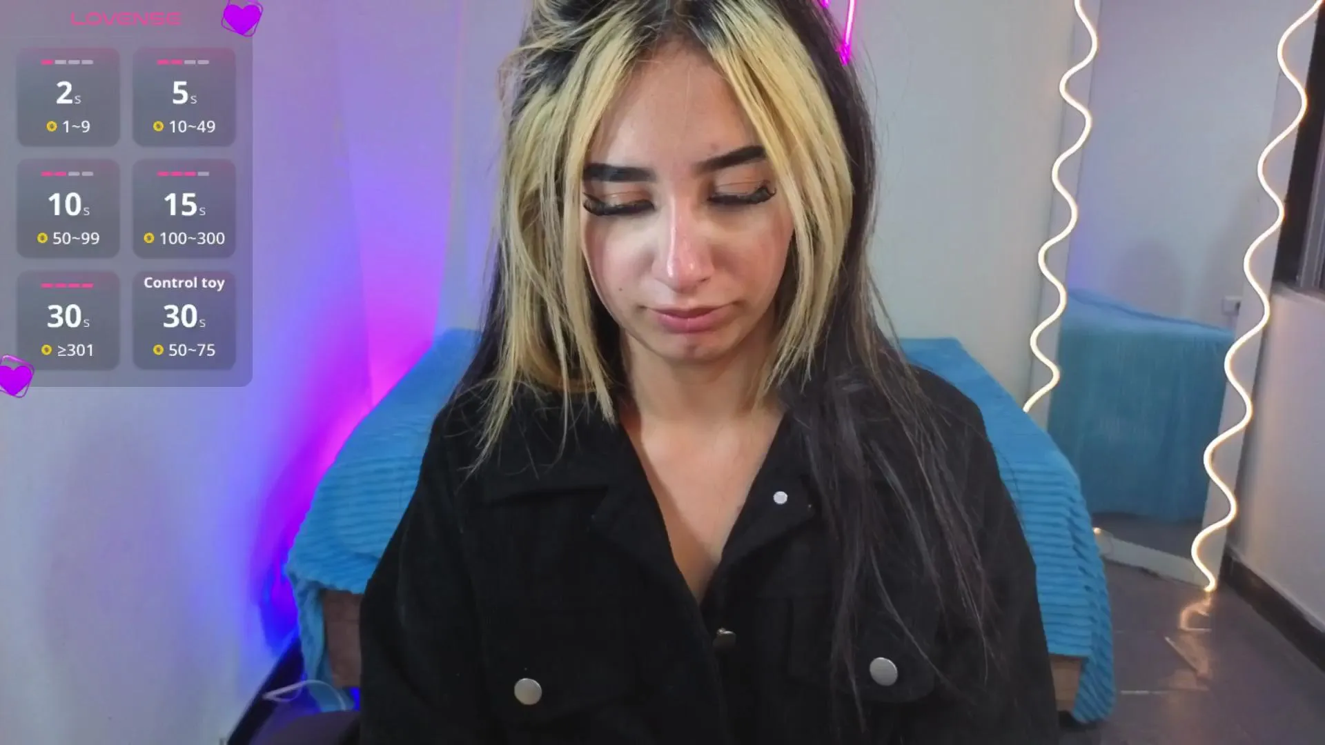 Offline Malory_tay on Cam4