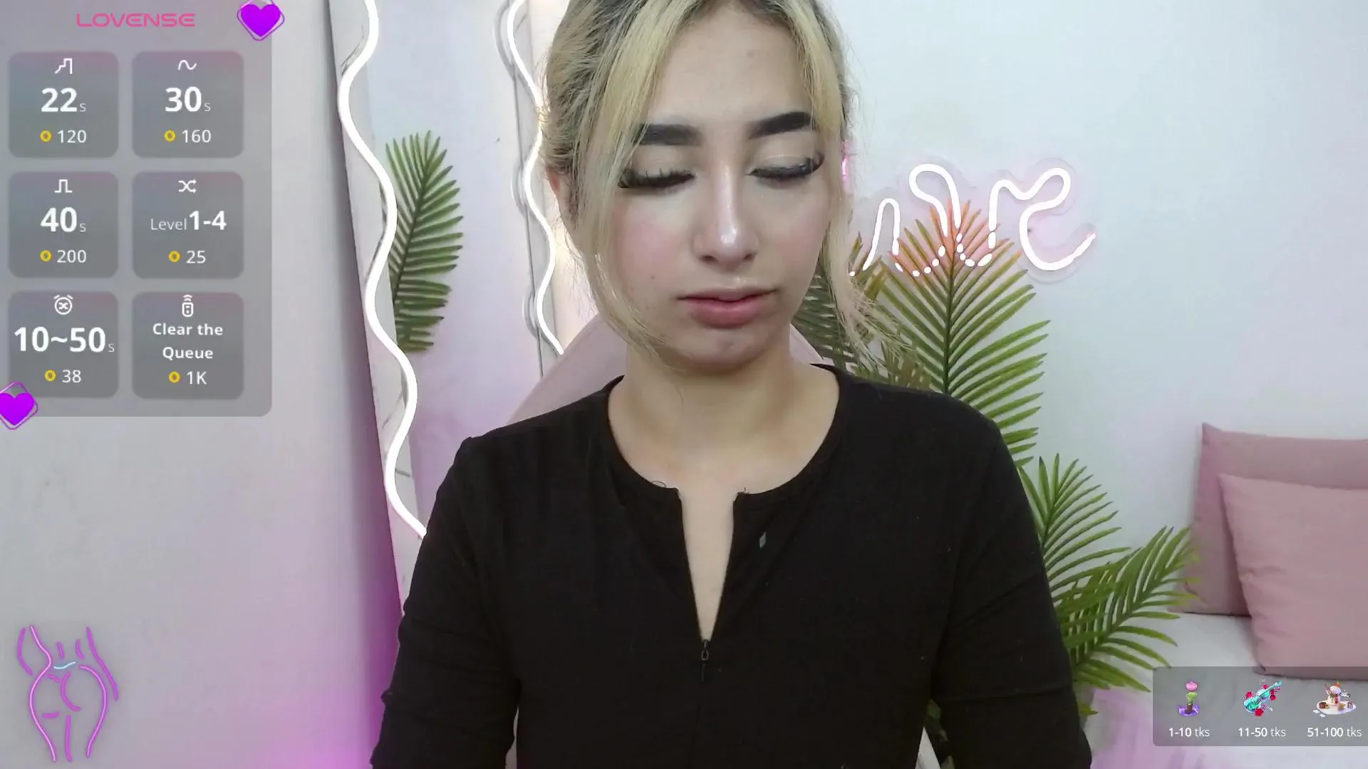 Offline Malory_tay on Cam4