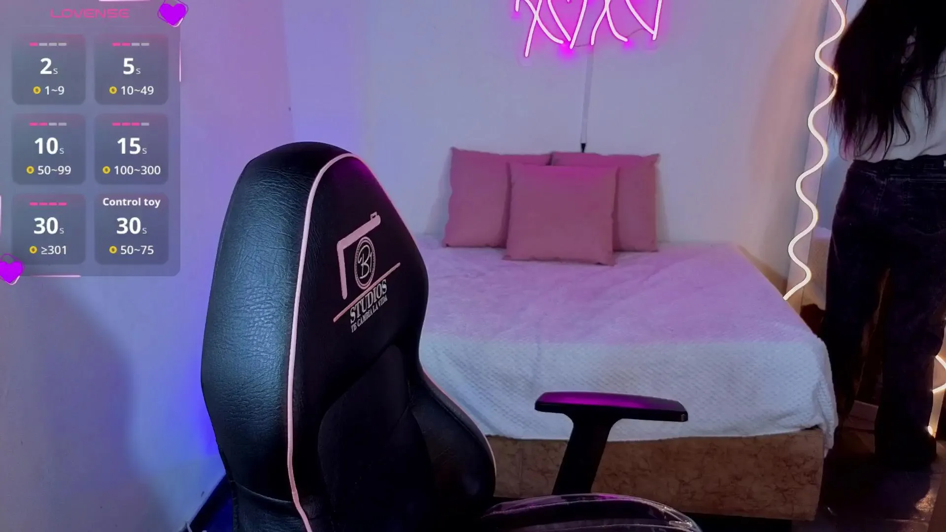 Offline Malory_tay on Cam4