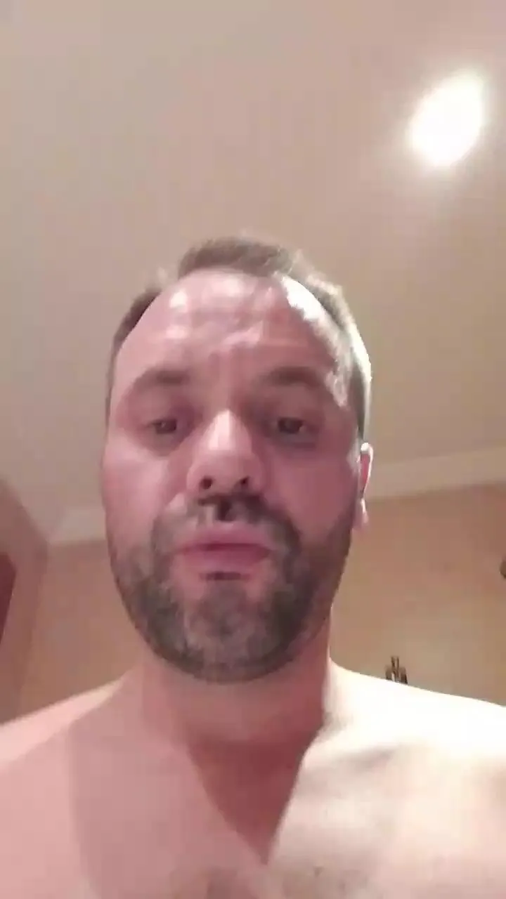 Offline Manchego85 on Cam4