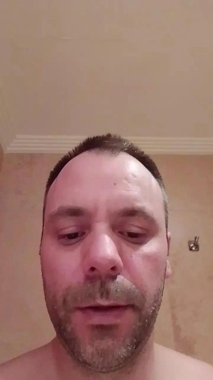 Offline Manchego85 on Cam4