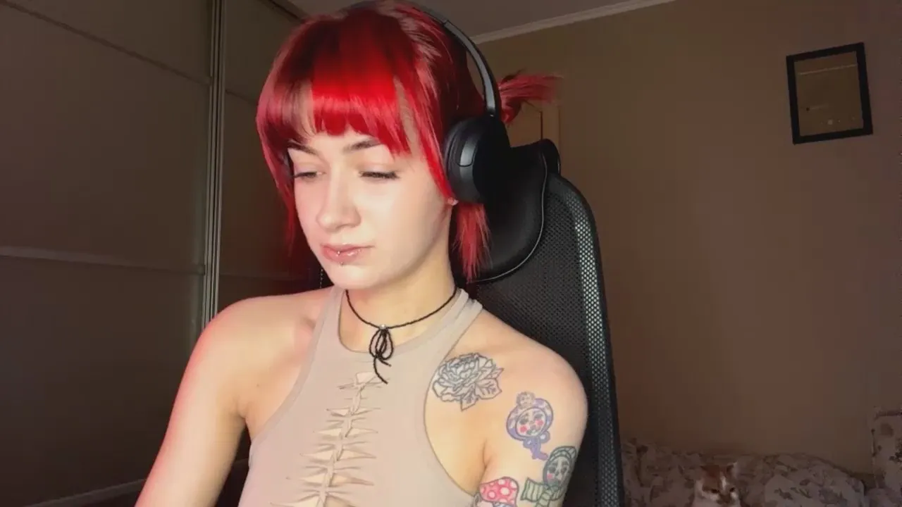 Offline MandaFiore on Cam4