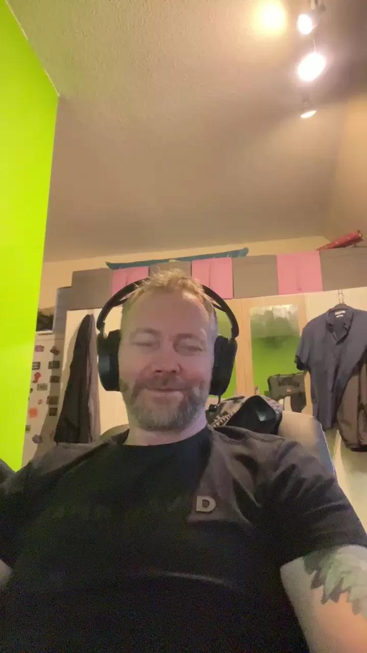Mannfredfick from Cam4