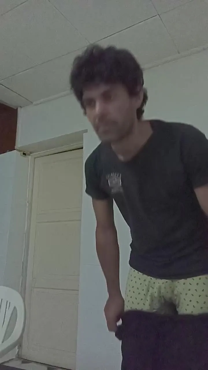 Offline ManSupersexyMan on Cam4