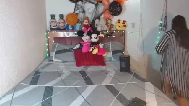 Offline Mariajose201 on Cam4