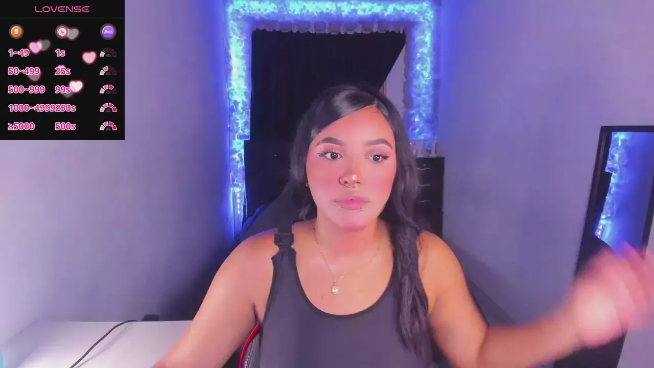 Offline Mariana_Hasper_ on Cam4