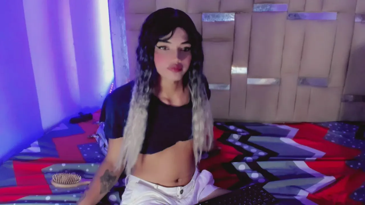 Offline marianadisorsi on Cam4