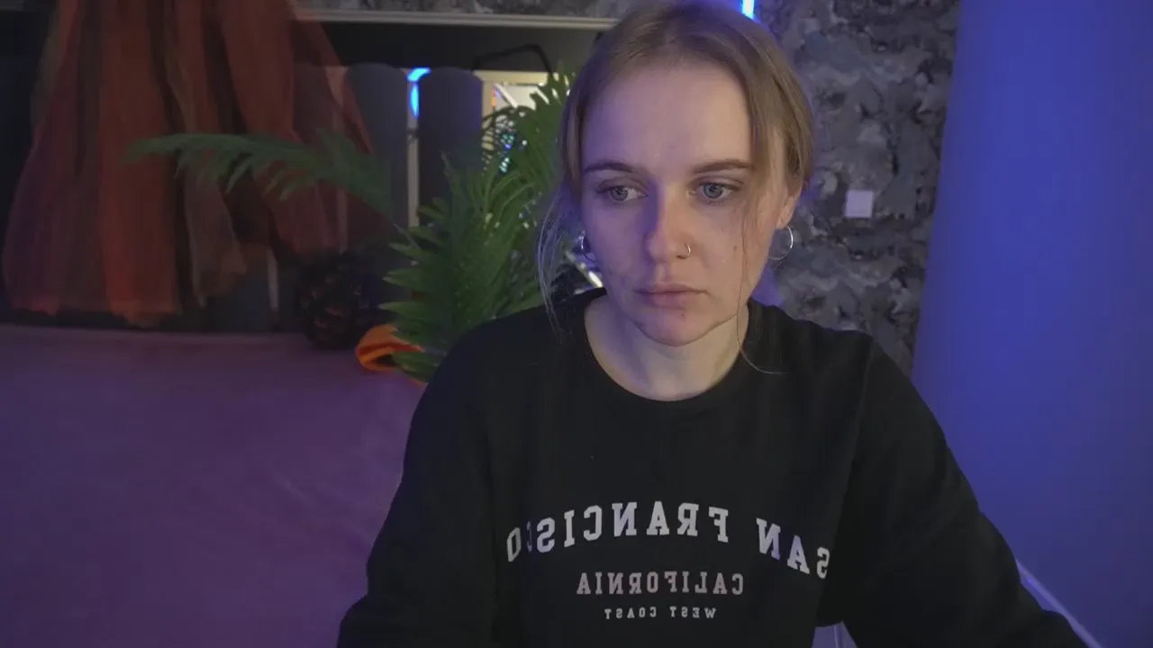 Offline MaribelRiverr on Cam4