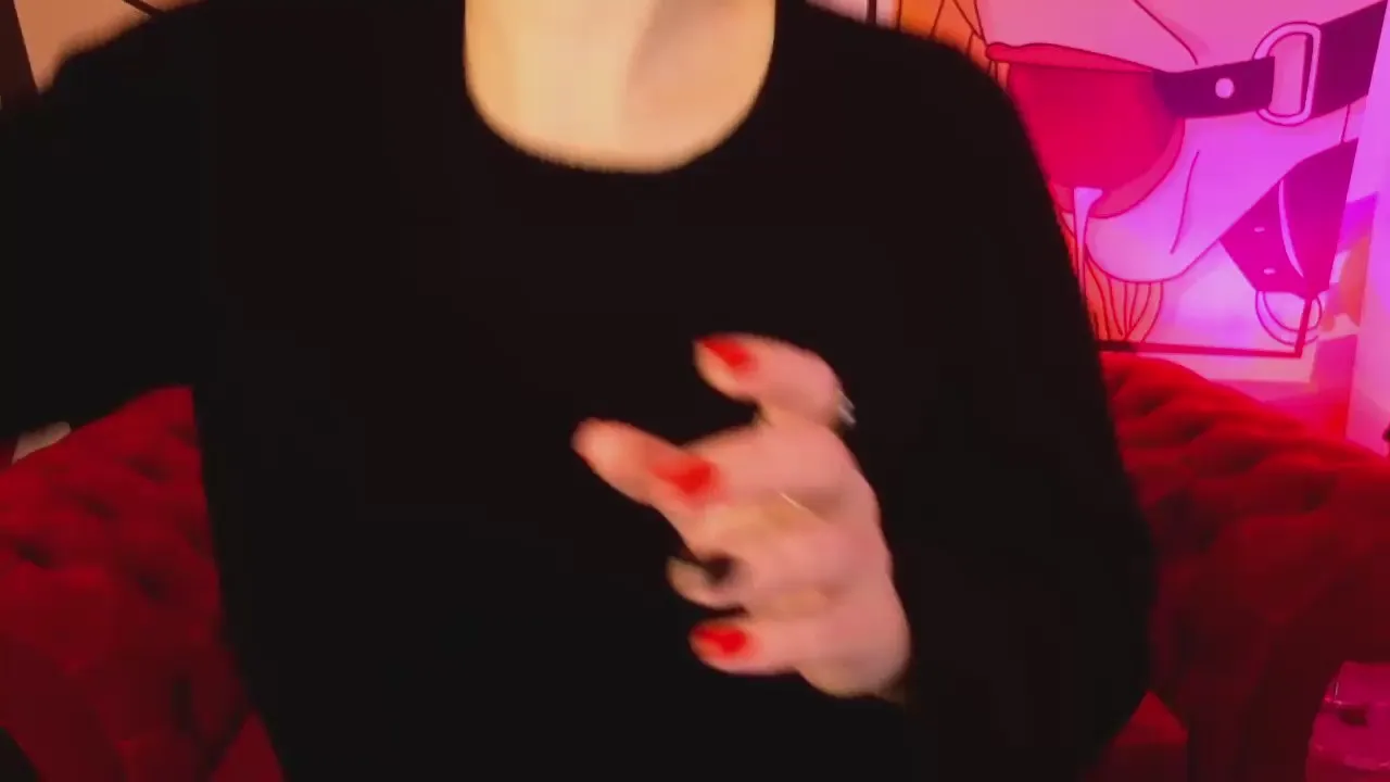 Offline MaribelRiverr on Cam4