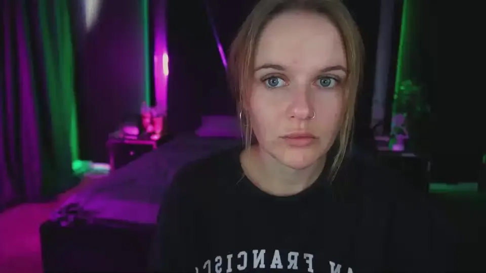 Offline MaribelRiverr on Cam4