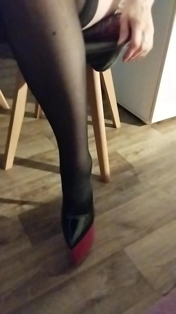 Offline marie67ans on Cam4