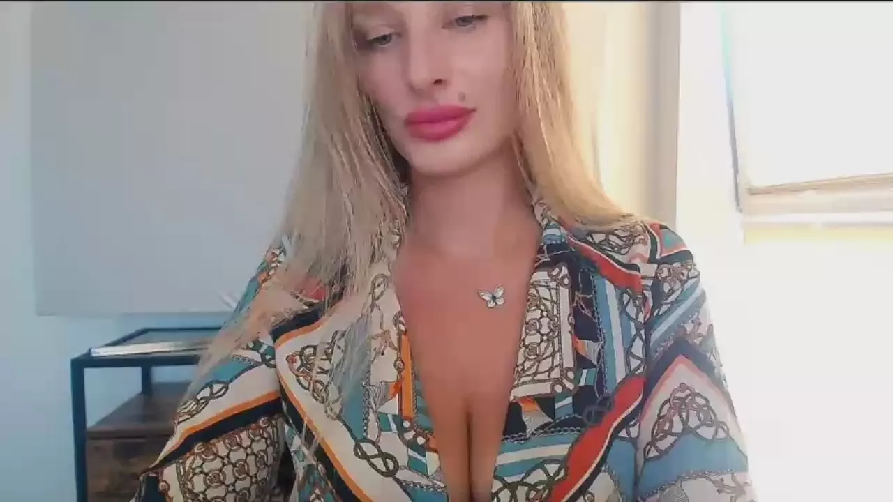 Offline MarilynBeauty on Cam4