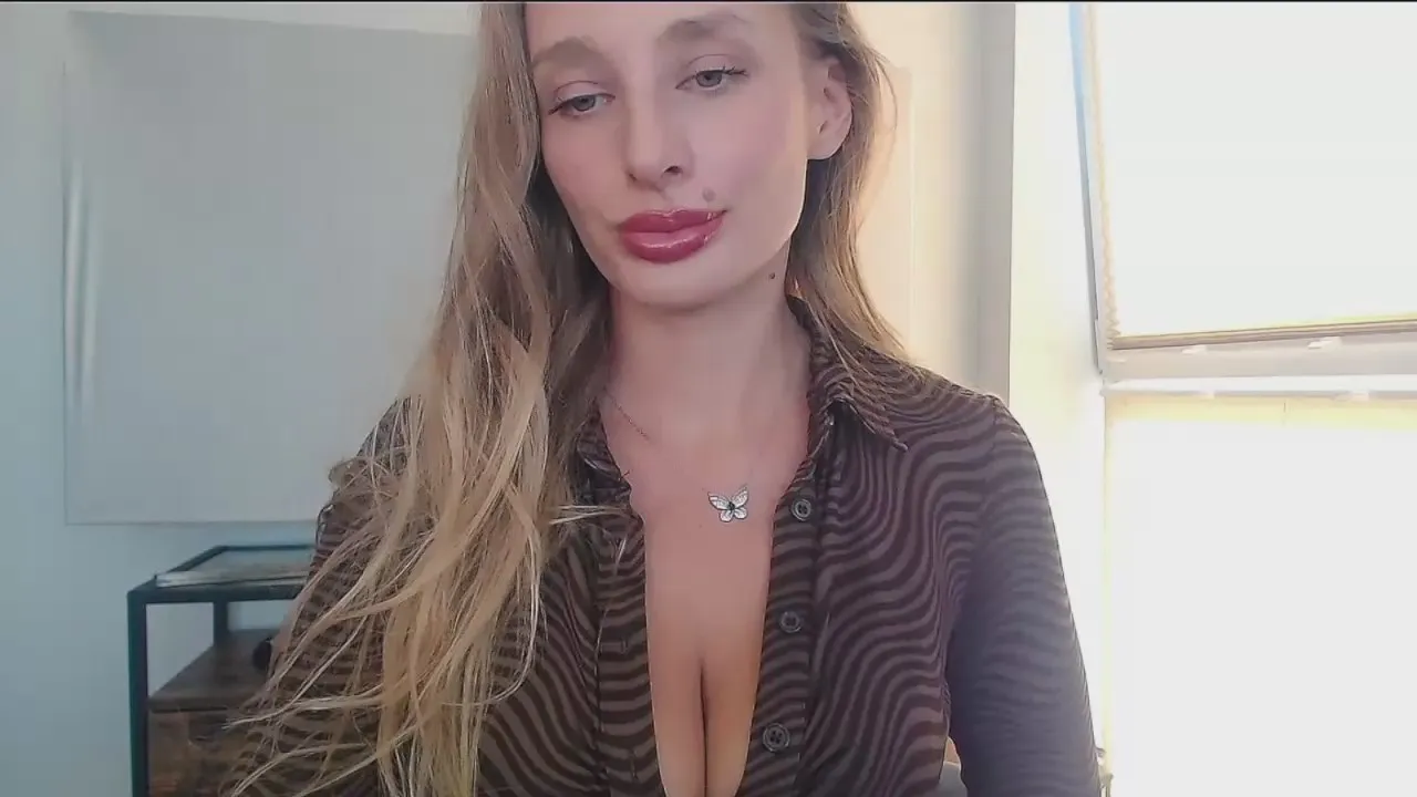 Offline MarilynBeauty on Cam4