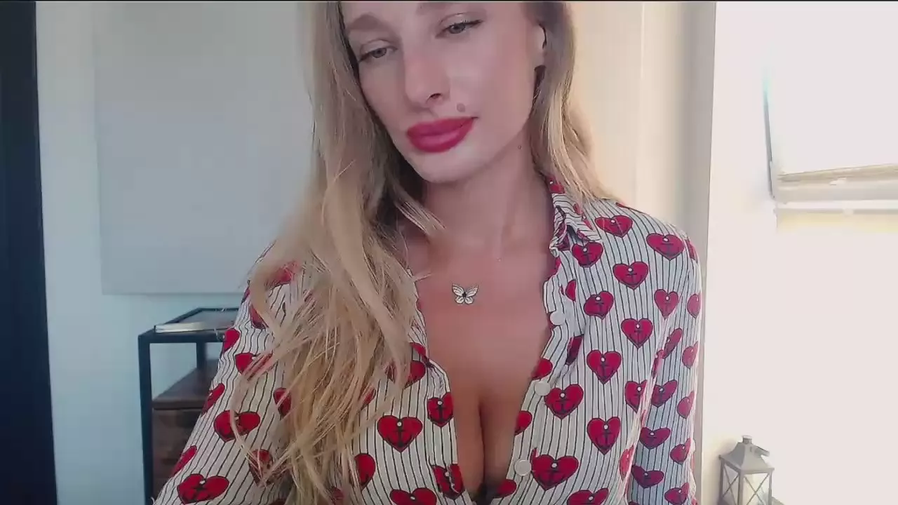 Offline MarilynBeauty on Cam4