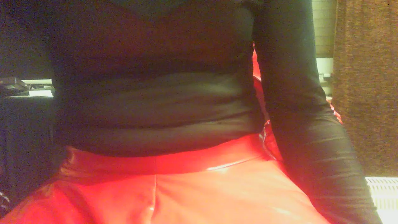 Offline Marina720 on Cam4