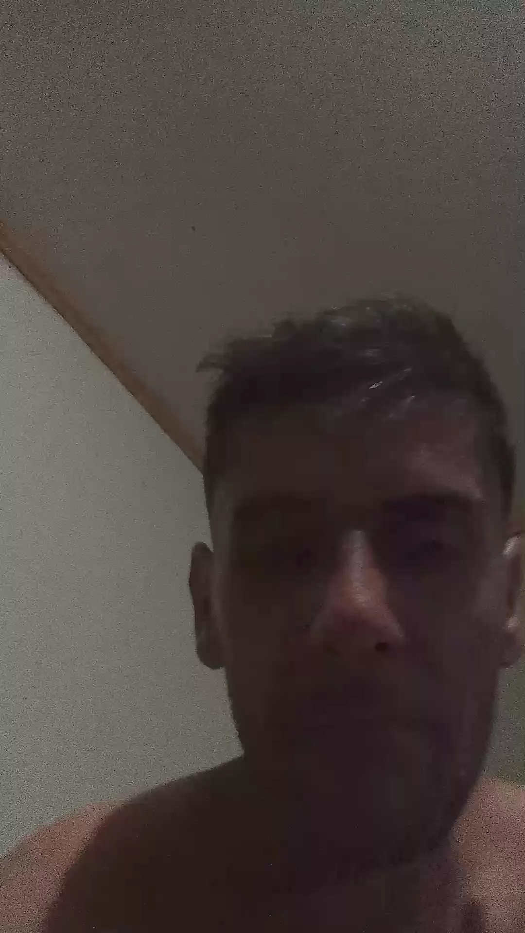 Offline MARKORE77 on Cam4