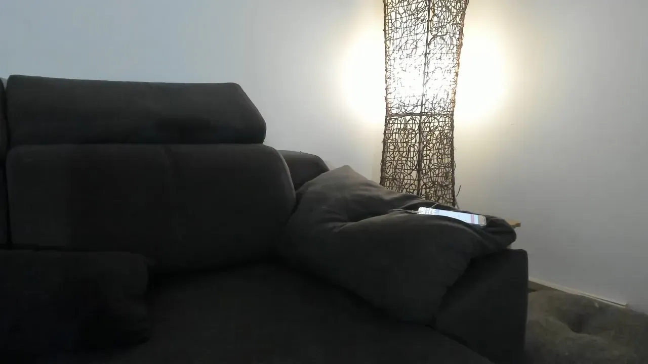 Offline MartesBratty on Cam4