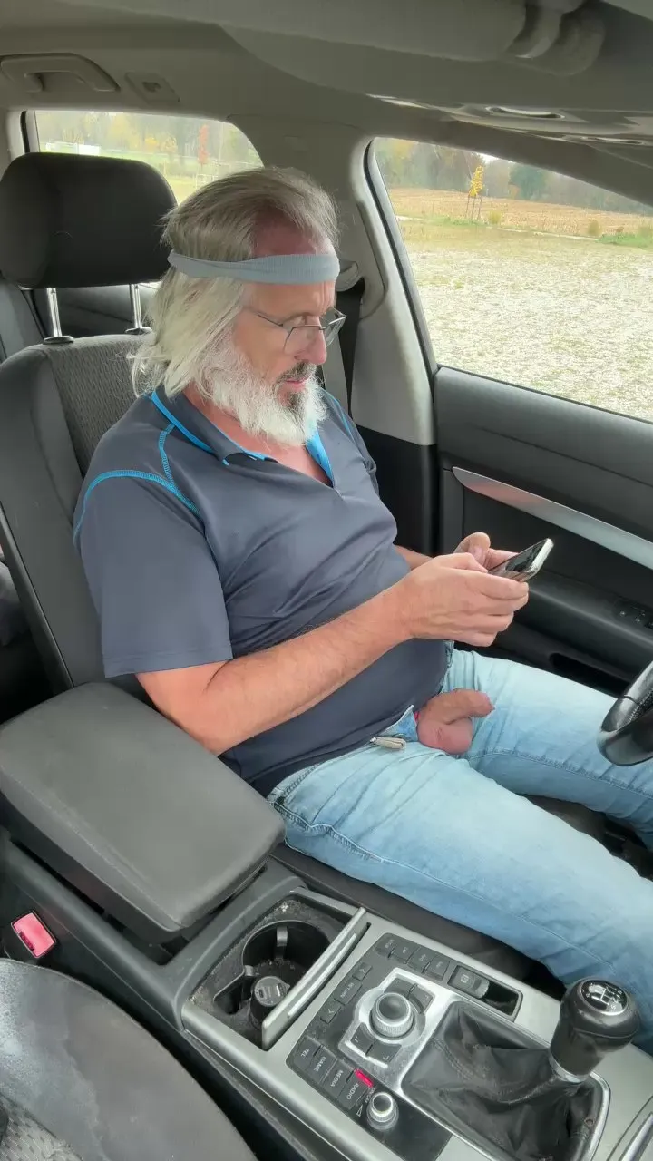 massojoli — Freechat on Cam4