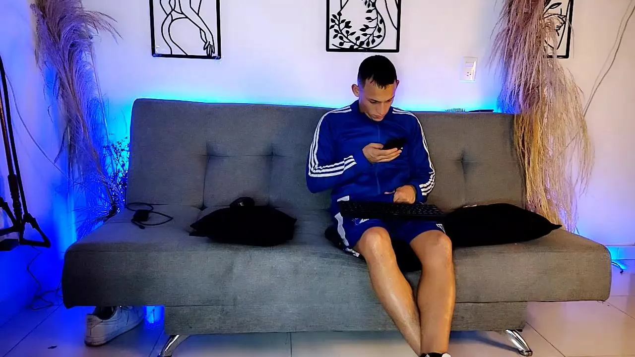 Freechat Masterblue_hot on Cam4