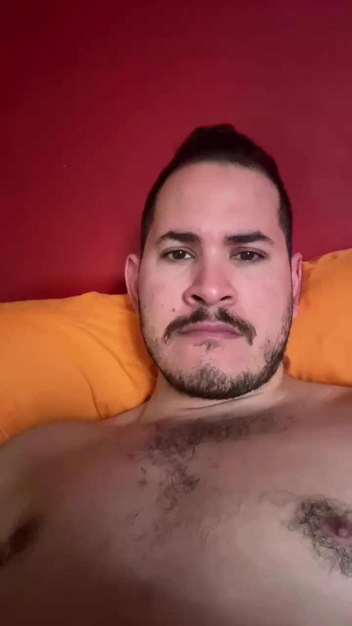 Offline masterrr0d on Cam4